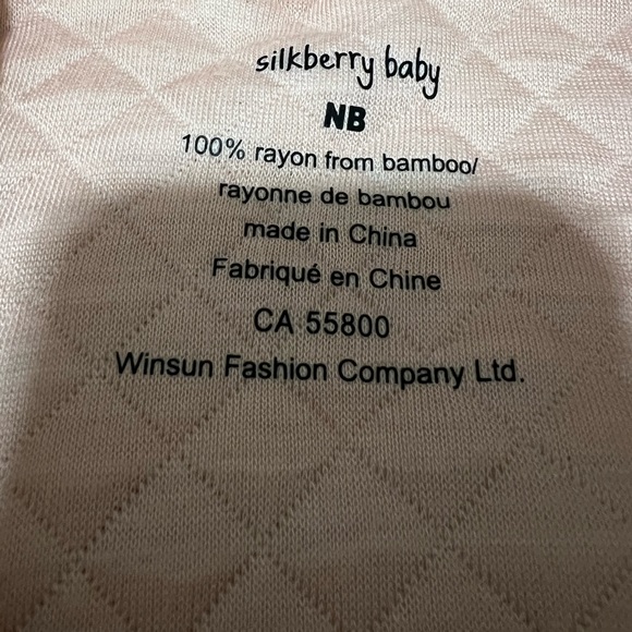 Silkberry Baby Bamboo Newborn Cocoon Sack 1 TOG (Daisy Giraffe Print) - Picture 5 of 8